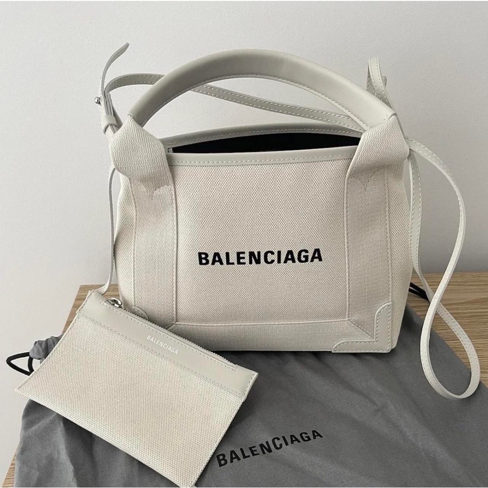 Balenciaga XS Navy Cabas Bag White Cream Black Logo Print Tote NWT - Picture 4 of 11